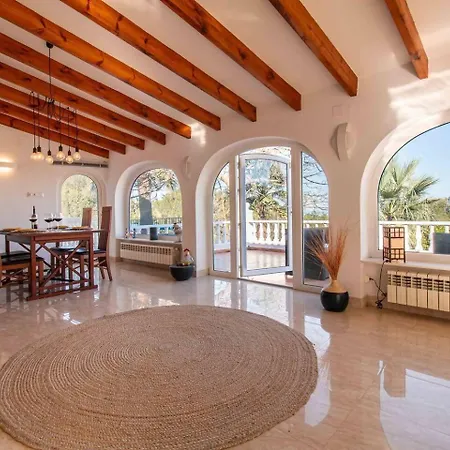 Madam Con Vistas Unicas *