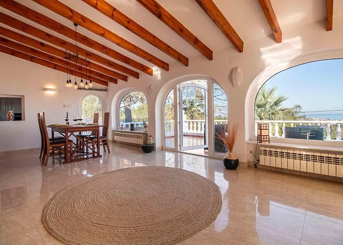 Madam Con Vistas Unicas